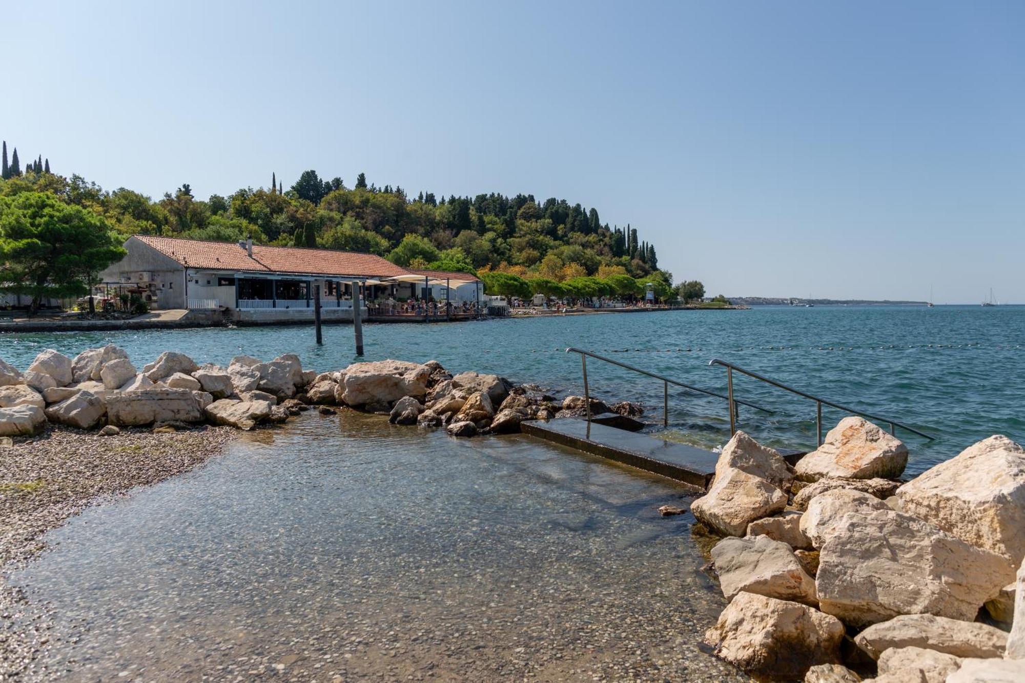 Floating Sea House Shark 3 Portorož Exterior foto
